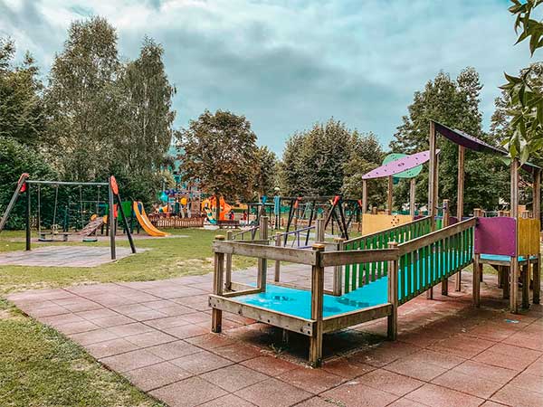 Parque infantil El Ansar en Cartes Cantabria